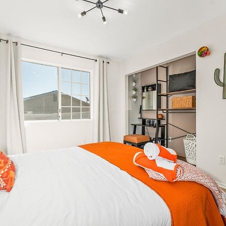 Hot Tub, Games, King Bed, Fire Pit, Bbq Grill, Minutes From National Park And Views Villa Joshua Tree Eksteriør billede
